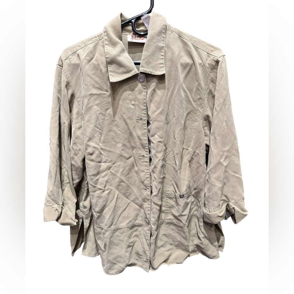 Liz Claiborne Tan Button-Up Shirt 16w